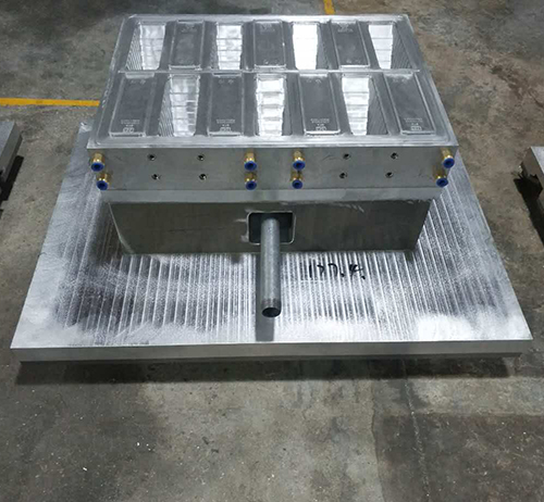 自動(dòng)化設(shè)備（壓空模）